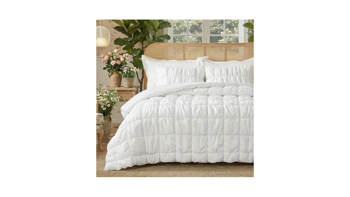 Amélie Home Luxury Twin Comforter Set, Bubble Textured Microfiber Bedding,