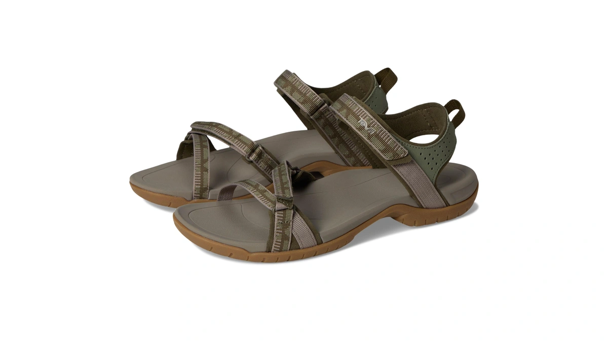 Amazon : Teva Women's Verra Sport Sandal, Archive