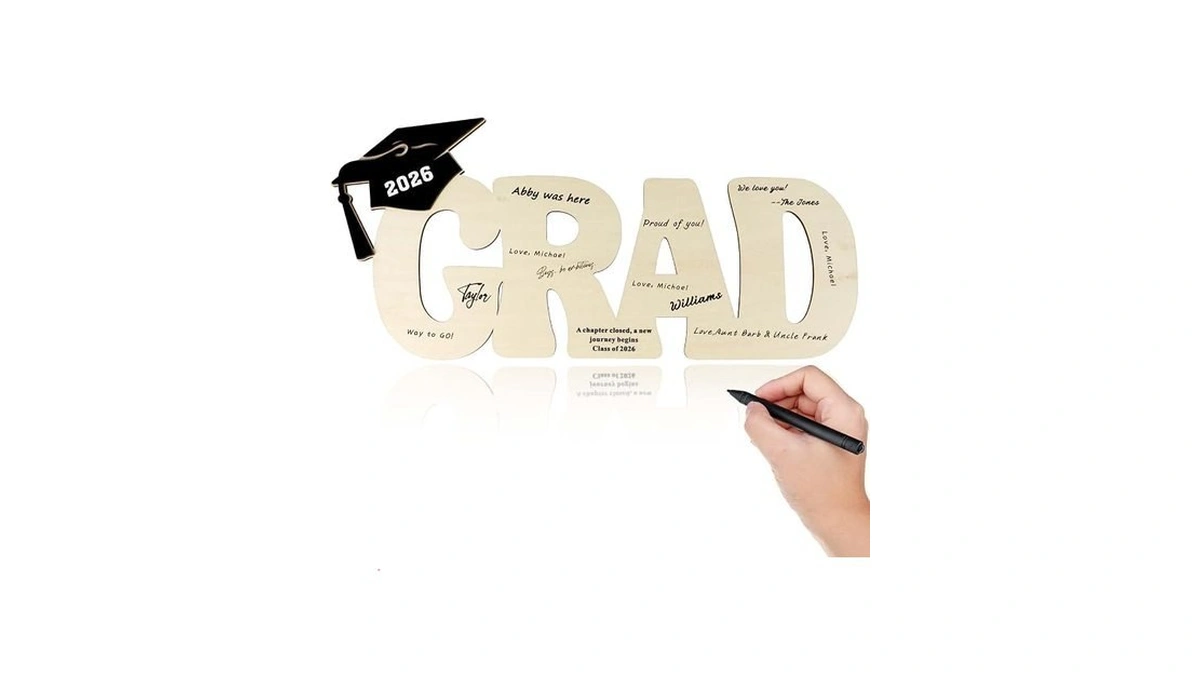 Uaynfy Graduation Decorations 2026, Wood Graduation Signature Sign, Rustic Grad