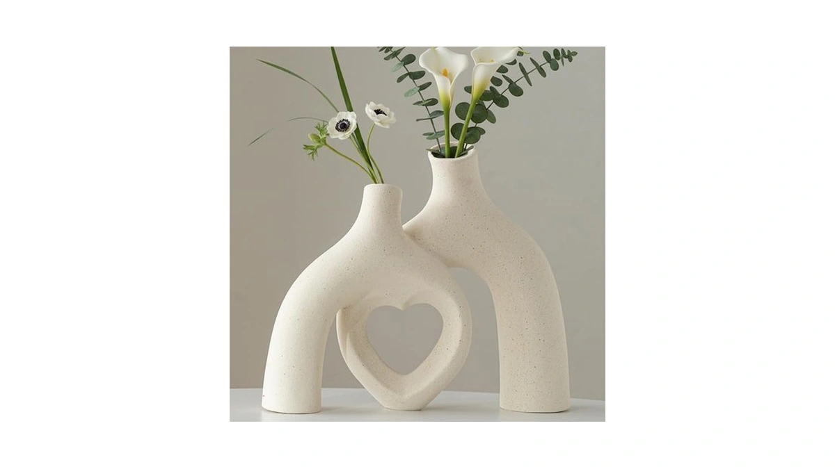 Lvases Matte Off White Abstract Heart Minimalist Modern Ceramic Decor