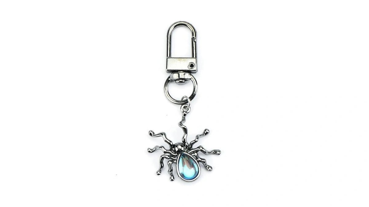 Shtalhst Spider Keychain,spider Bag Charm With Rhinestone For Keys Purse
