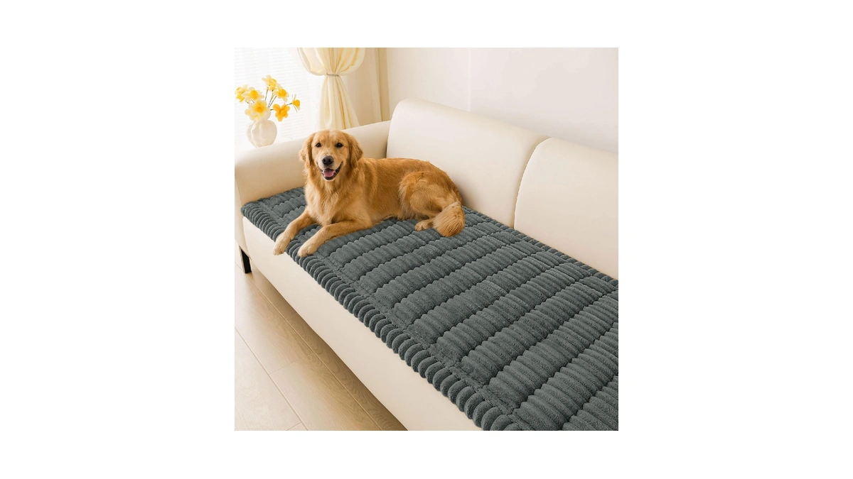 Hyha Couch Cover For Dogs Washable, Non Slip Thick Flannel
