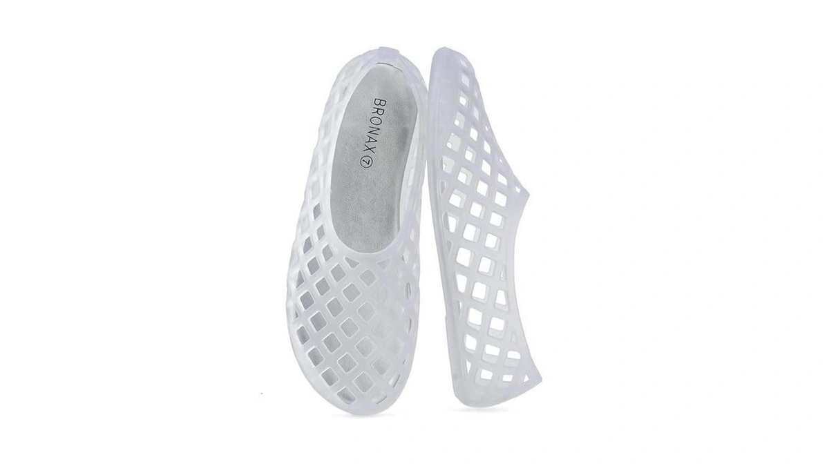 Bronax Women's Matte Jelly Flats Hollow Mesh Slip Resistant Sandals