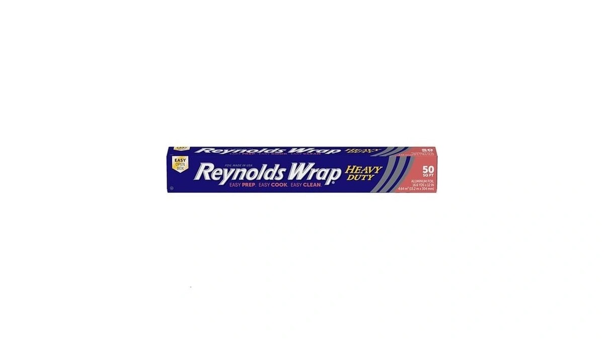 Reynolds Wrap Heavy Duty Aluminum Foil Roll, Thick Heavy Duty