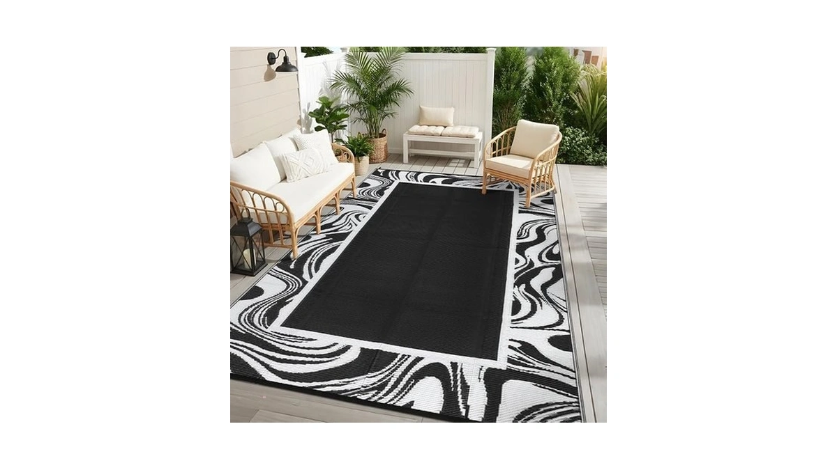 Garvee Black And White Outdoor Rug 5x8 For Camping Waterproof
