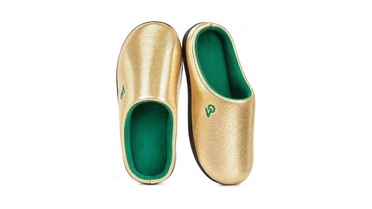 Veracosy Men's World Soccer Festival Two-tone Slippers Pitch Gold,9-10 Us