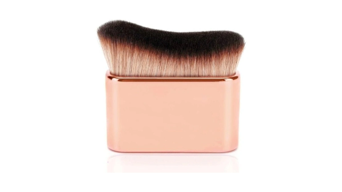 Diyi Blend & Blur Body Brush - Extra Large Kabuki