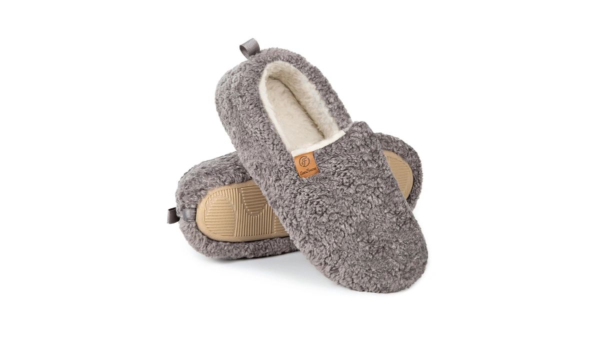 Everfoams Womenβs Soft Curly Full Slippers Memory Foam Lightweight House