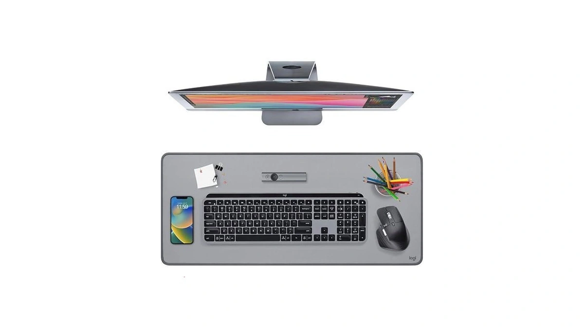 Logitech Desk Mat - Studio Series, Multifunctional Large Desk Pad,