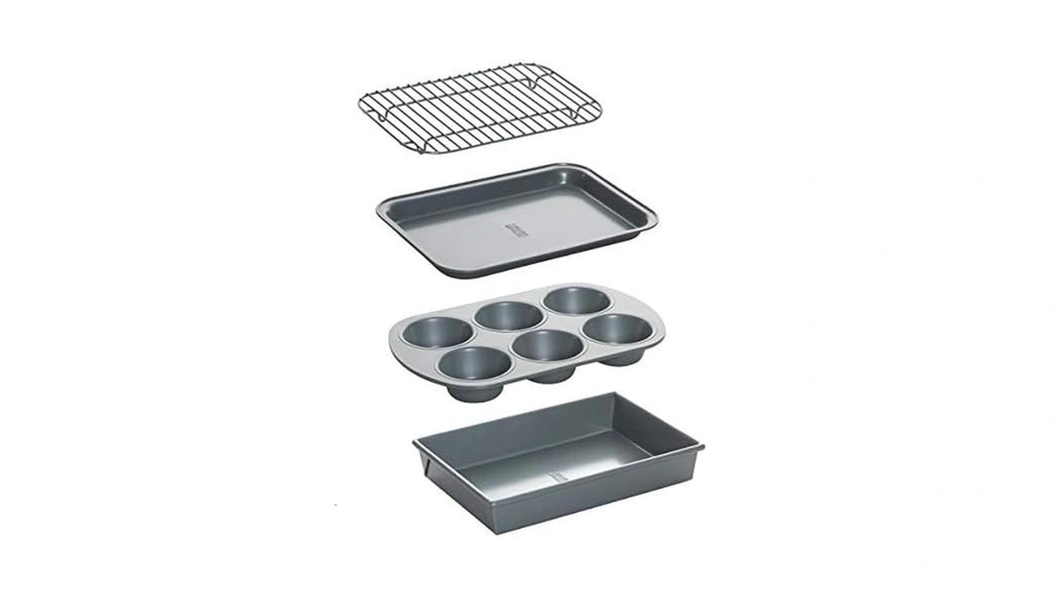 Chicago Metallic Professional 4-piece Non-stick Toaster Oven Set