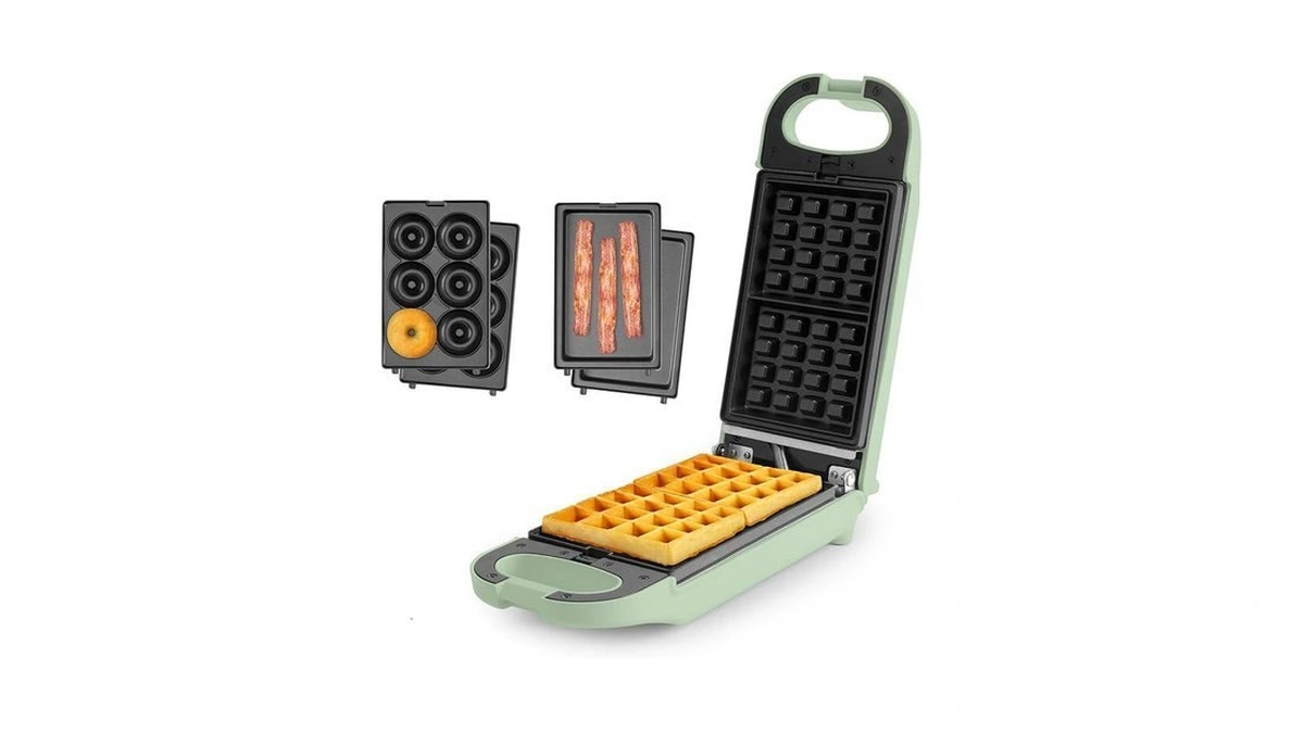 Aroma® Swap & Flip Waffle Maker With Removable Plates: 3-in-1