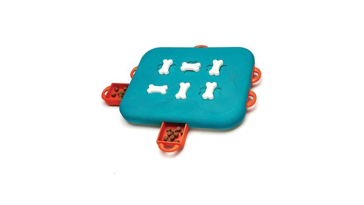 Outward Hound By Nina Ottosson Dog Casino Treat Puzzle Enrichment