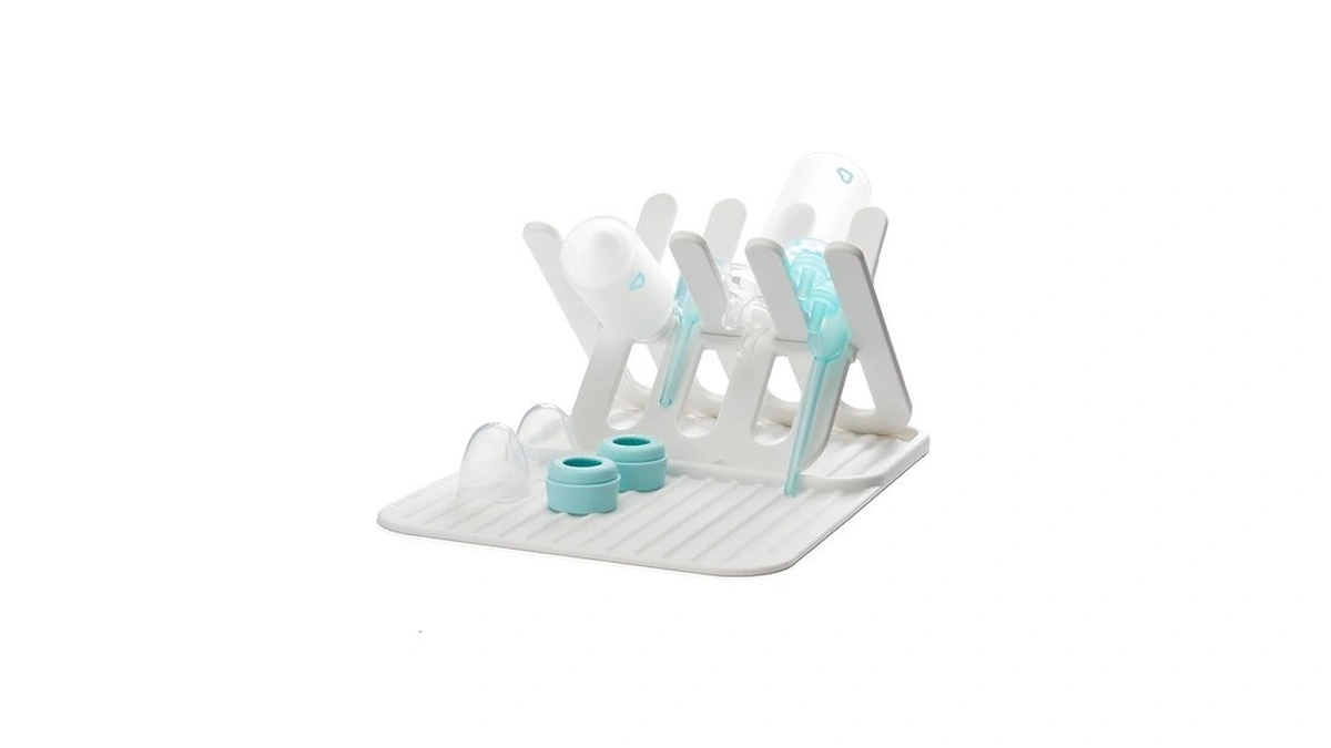 Munchkin Bottle Drying Rack And Mat, Holds 8 Bottles, Pump