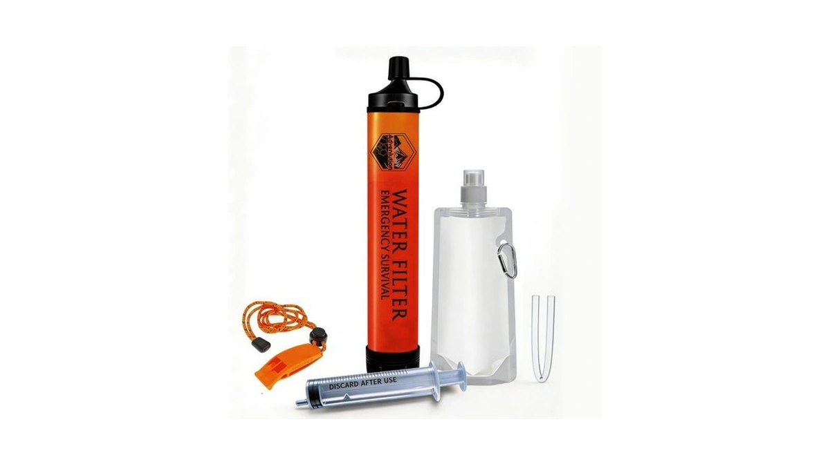 High-capacity Survival Water Filter Straw Kit With Emergency Whistle, Lightweight