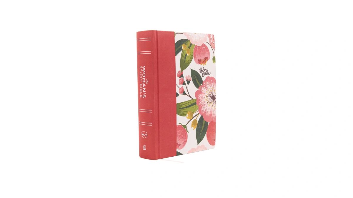 Nkjv, The Woman's Study Bible, Cloth Over Board, Pink Floral,