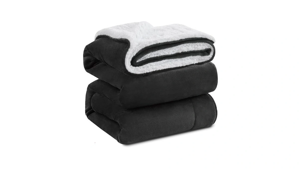 Kawahome Sherpa Fleece Throw Blanket For Bed - Extra Warm