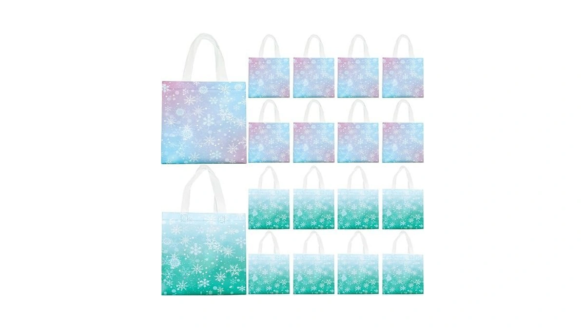 W Wintming 24 Pcs Winter Snowflake Gift Bags With Handle,