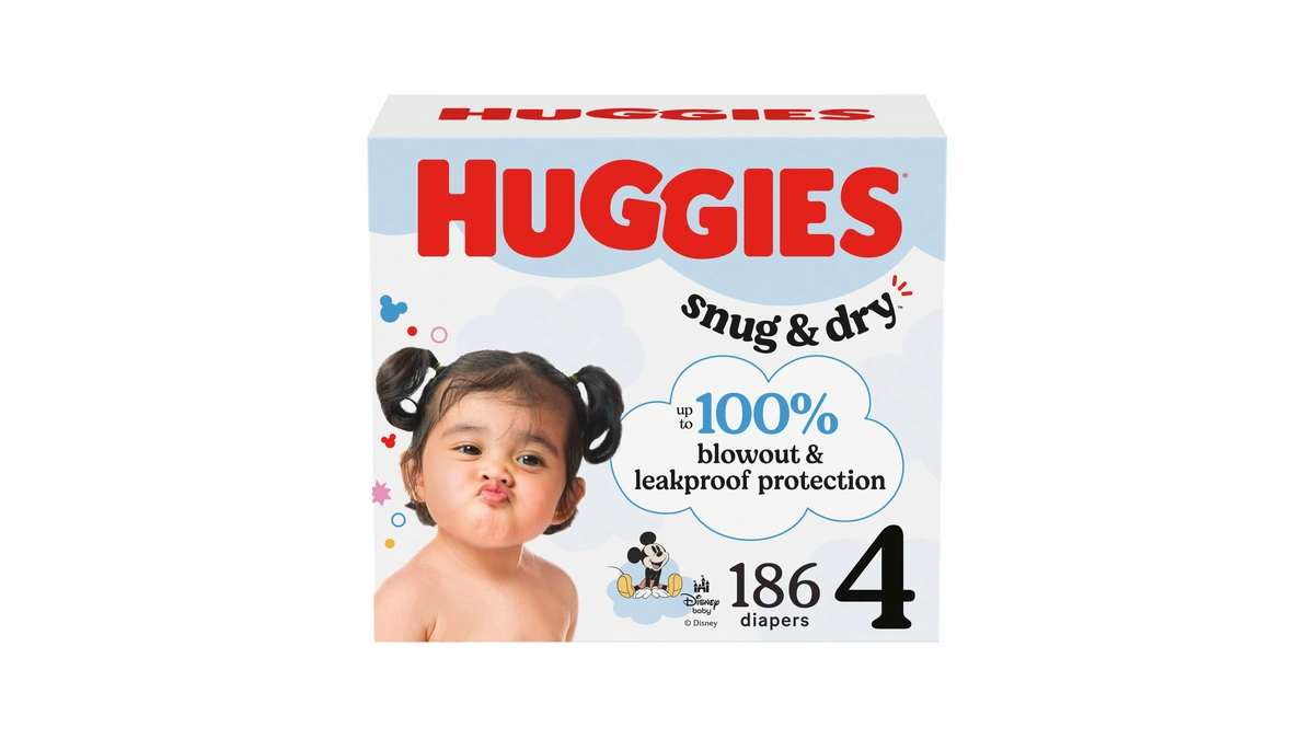 Huggies Size 4 Diapers, Snug & Dry Baby Diapers, Size