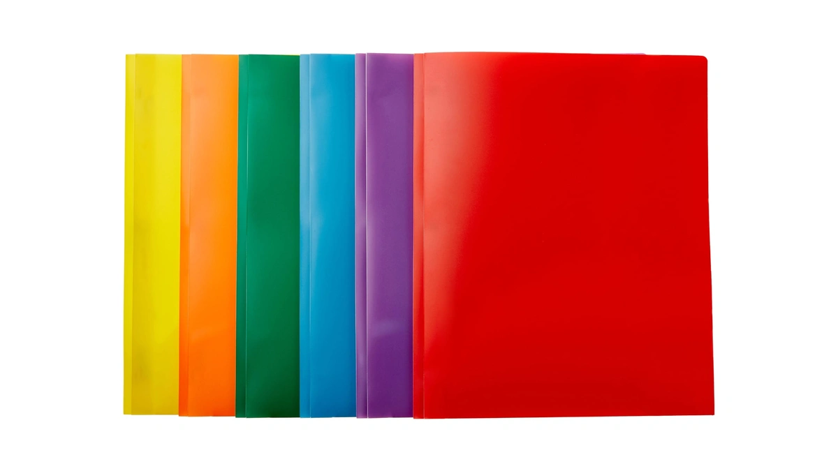 Amazon Basics Heavy Duty Plastic Folders With 2 Pockets For