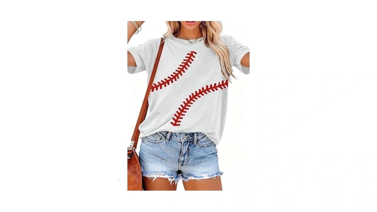 Baseball Shirt Women Baseball Love Graphic Tees Funny Baseball Mom