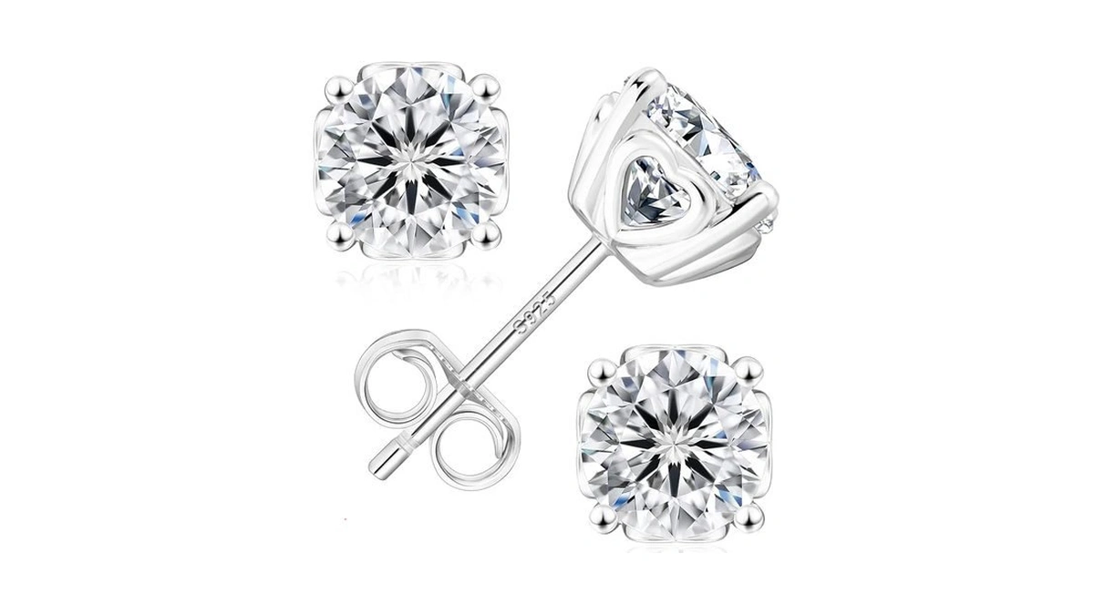 Amazon : Krkc&co Moissanite Stud Earrings Hypoall