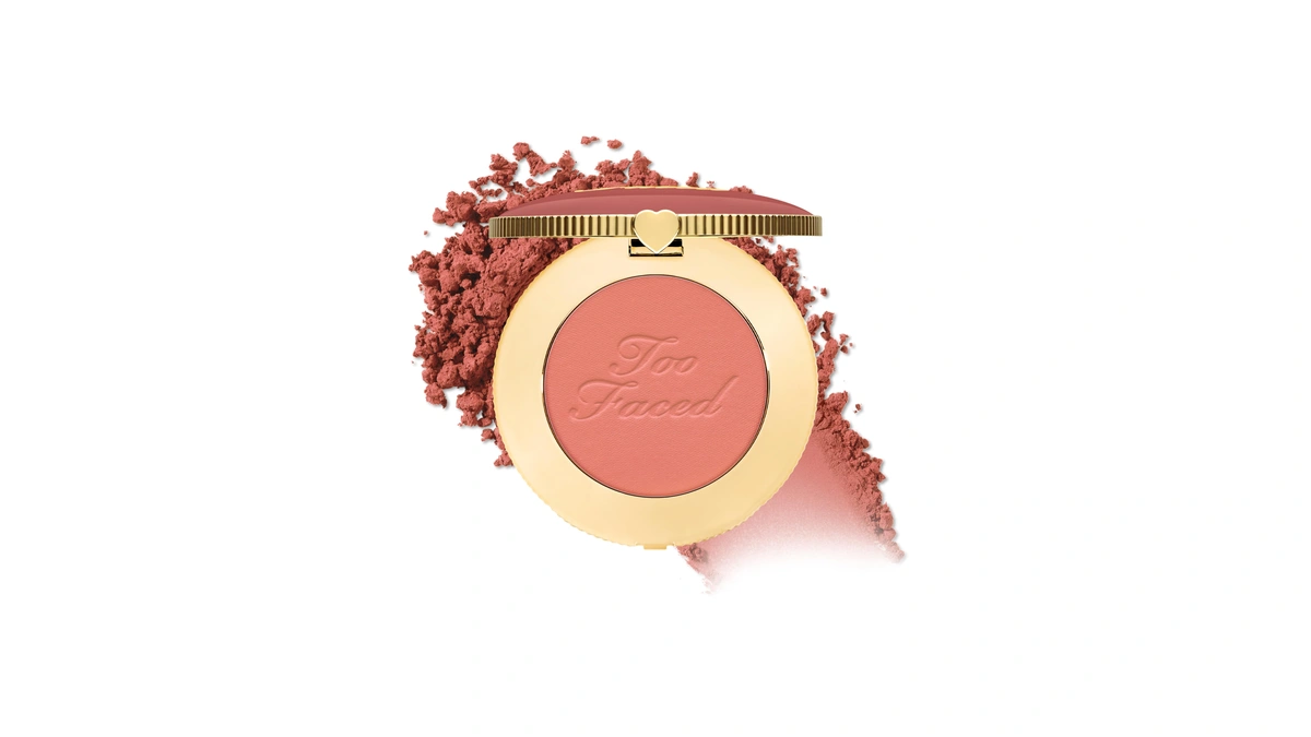 Too Faced Cloud Crush Blurring Blush | Velvety Powder Blush
