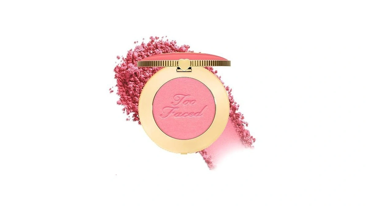 Too Faced Cloud Crush Blurring Blush | Velvety Powder Blush