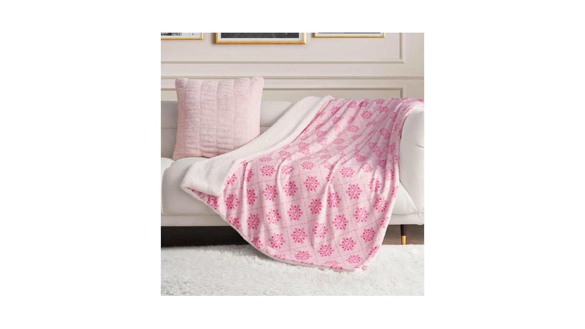 Juicy Couture Plush Reversible Sherpa 50"x60" Throw Blanket, Light Pink