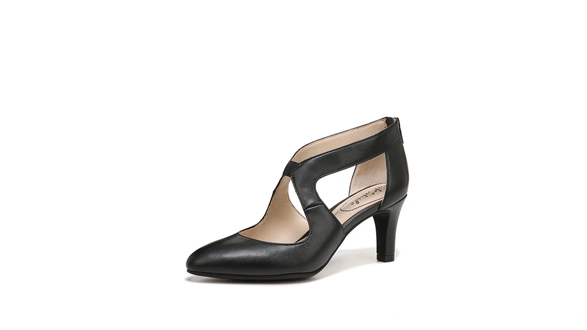 Lifestride Women's Giovanna 2 Pump Black Smooth 6 M