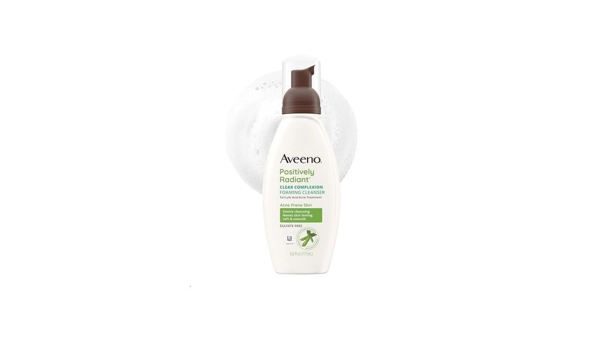 Aveeno Positively Radiant Clear Complexion Foaming Facial Cleanser, Oil-free With