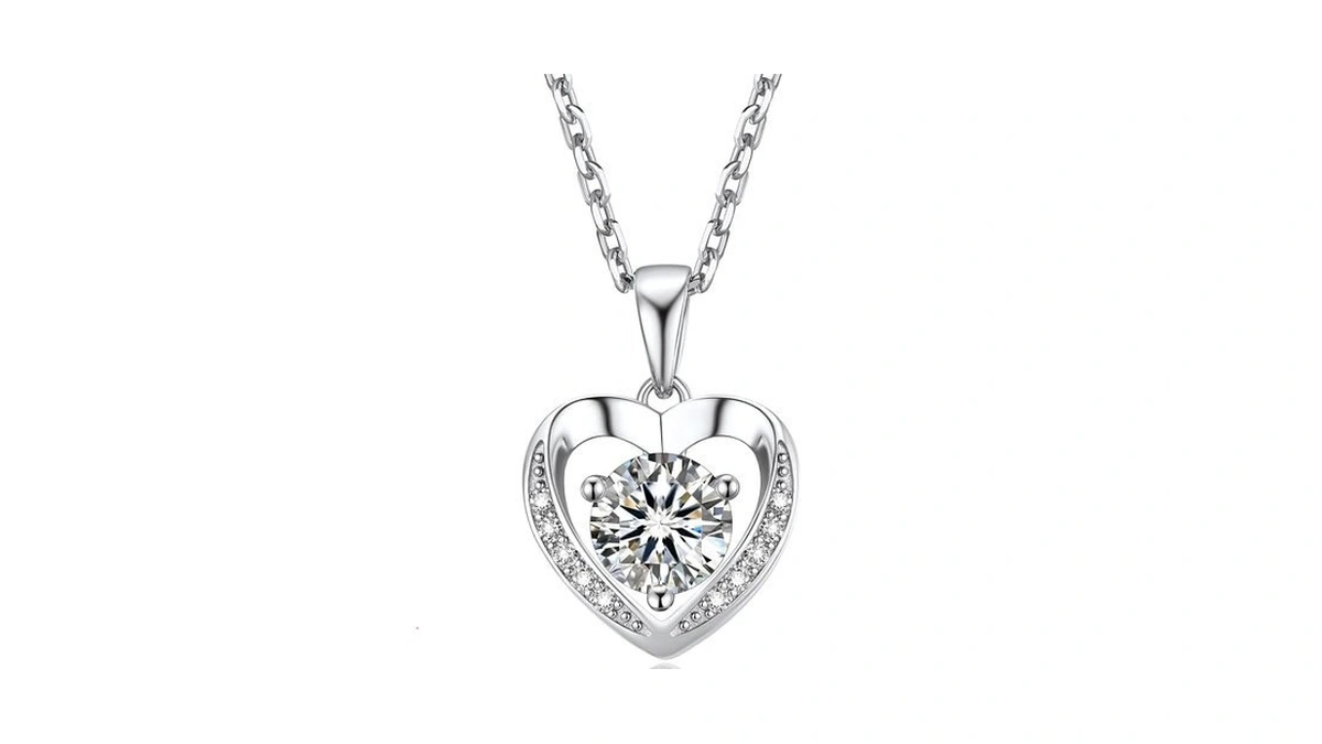 Momentwish Heart Necklace For Women Moissanite, Simulated Diamond, 925 Sterling