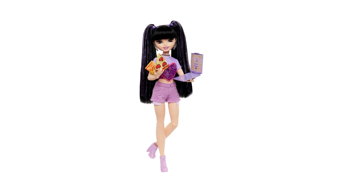 Barbie Dream Besties Doll & Accessories Playset, Renee With Long