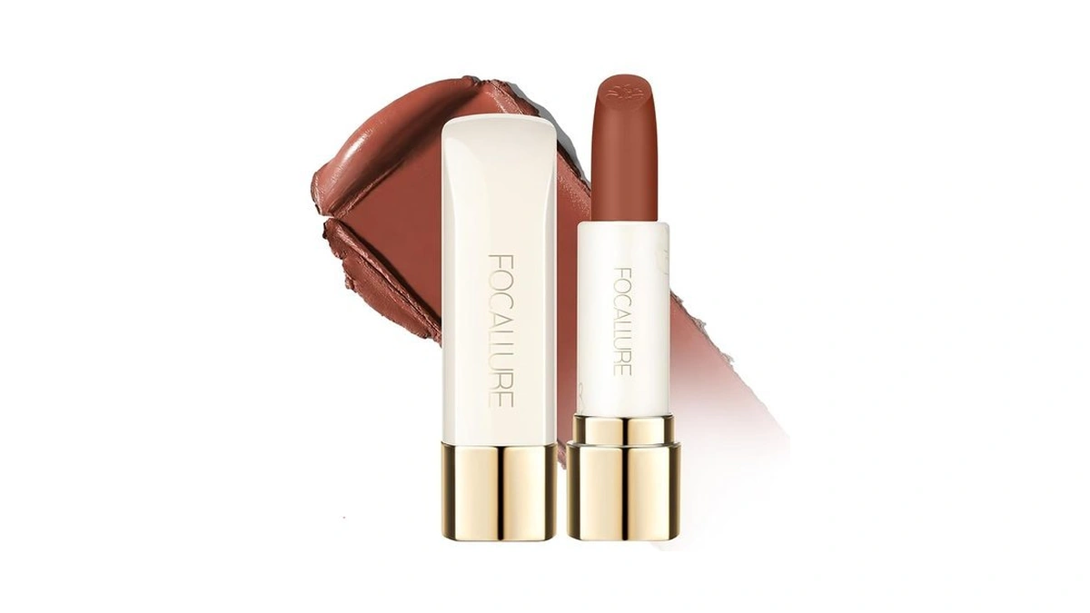 Focallure Matte Lipstick – Hydrating, Non-drying, Full Coverage Orange 003