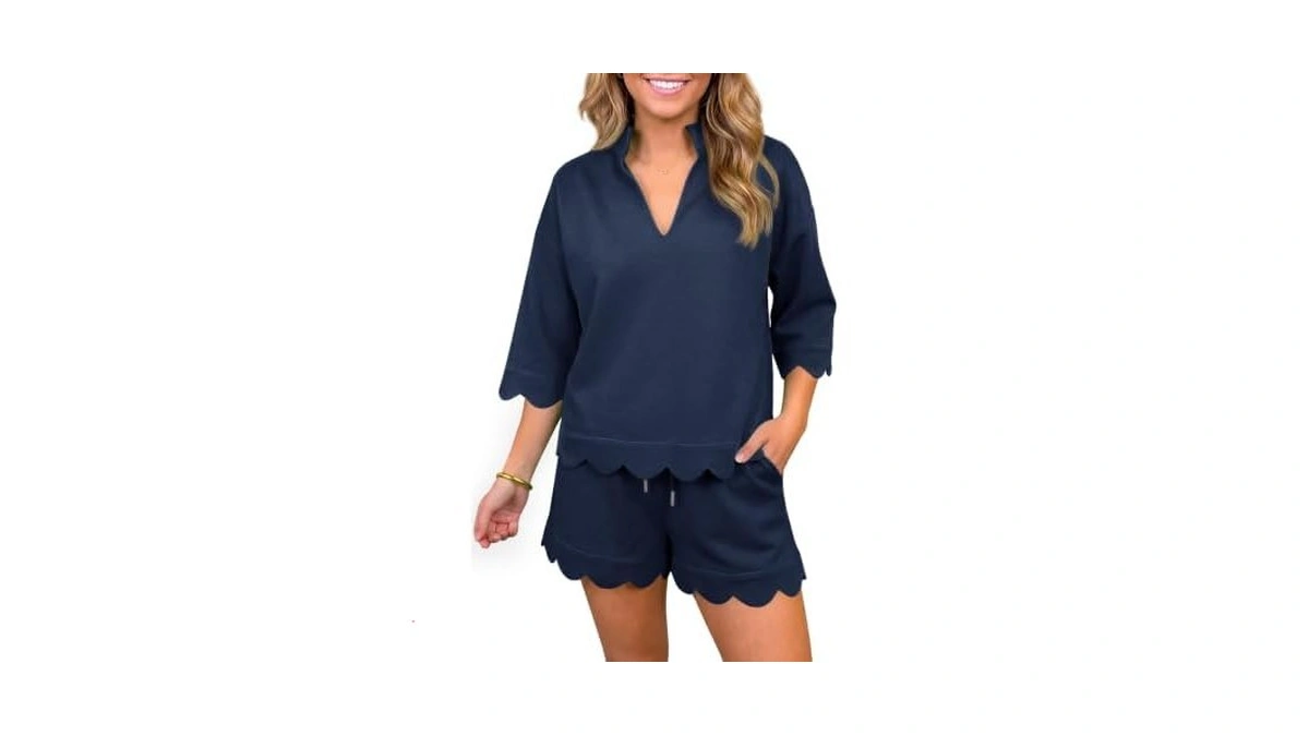 Fisoew Women 2 Piece Shorts Sets 3/4 Sleeve Sweatshirts Casual