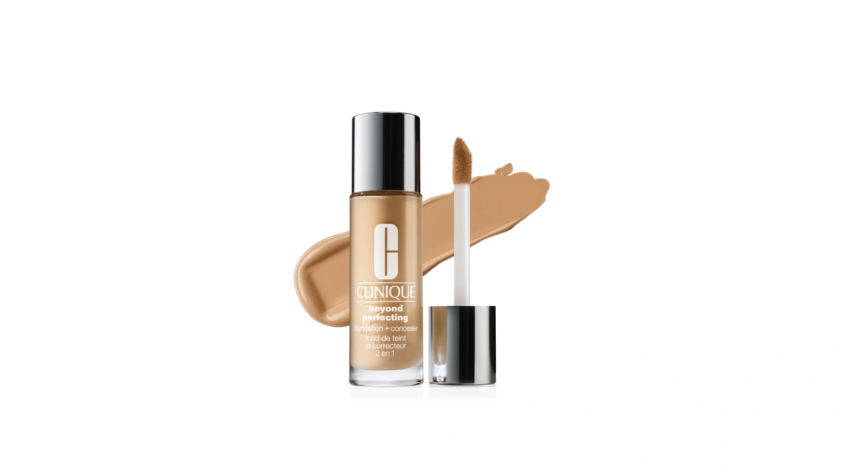 Clinique Beyond Perfecting Lightweight Liquid Foundation + Concealer For Dry