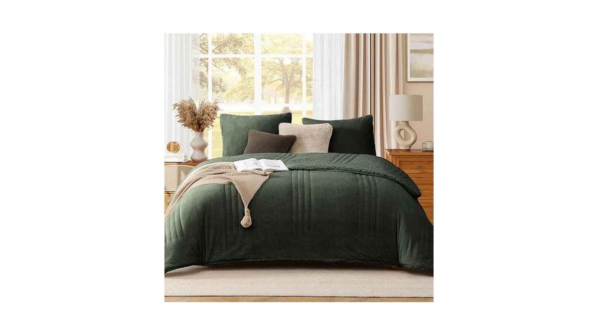 Monbix Full Comforter Set Sherpa Plush Fuzzy Deep Forest Bedding