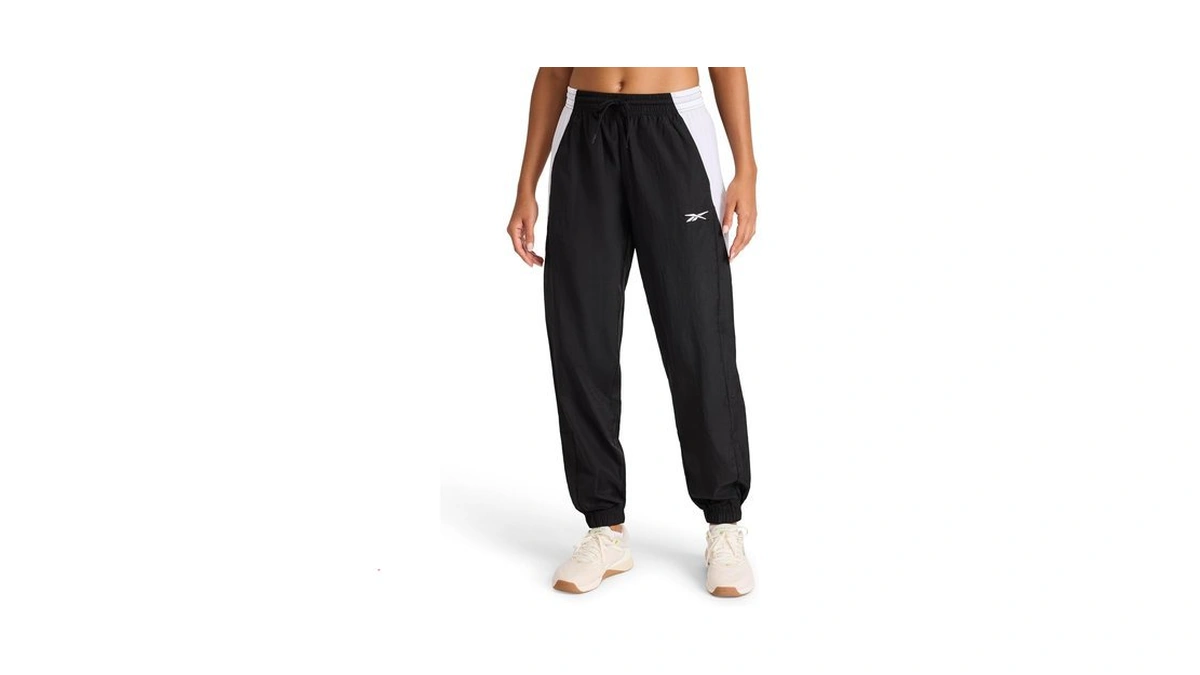 Reebok Womenβs Bv Woven Pant, Standard Fit, 29β Inseam, Lightweight