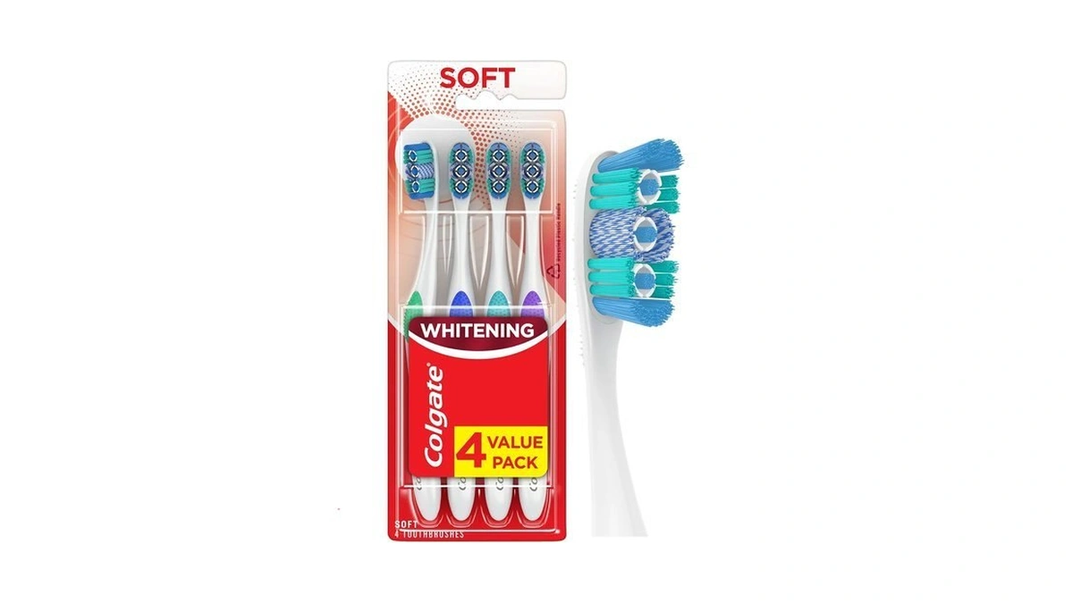 Colgate 360 Adult Whitening Toothbrushes, Soft, 4 Pack