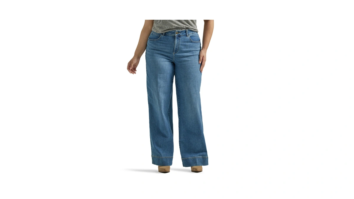 Lee Women's Plus Size Legendary High Rise Trouser Jean, Elevated