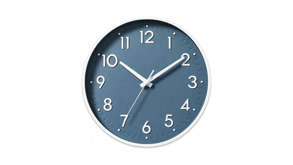 Mosewa Small 8 Inch Wall Clock Battery Operated Silent Non
