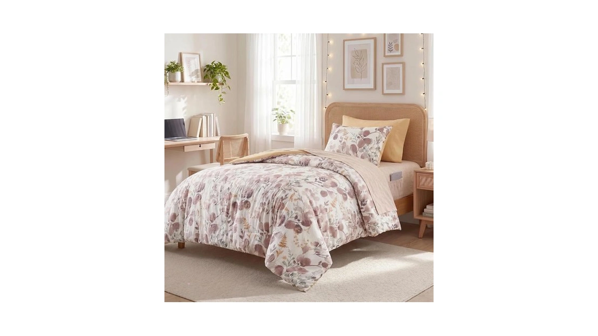 Regency Heights Lightweight Seersucker Botanical Comforter Set Twin Size, 6
