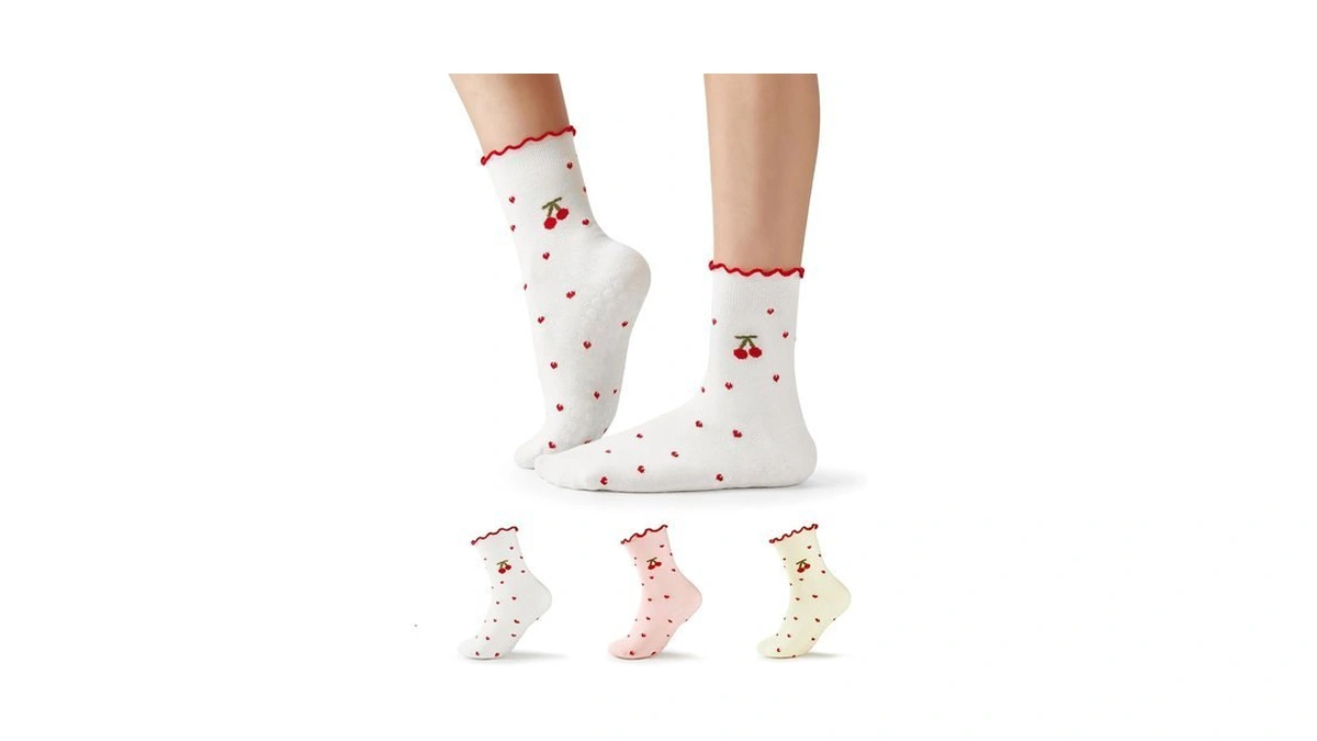 Cozyoffi Grip Pilates Socks Women: Full-foot Non-slip Dots