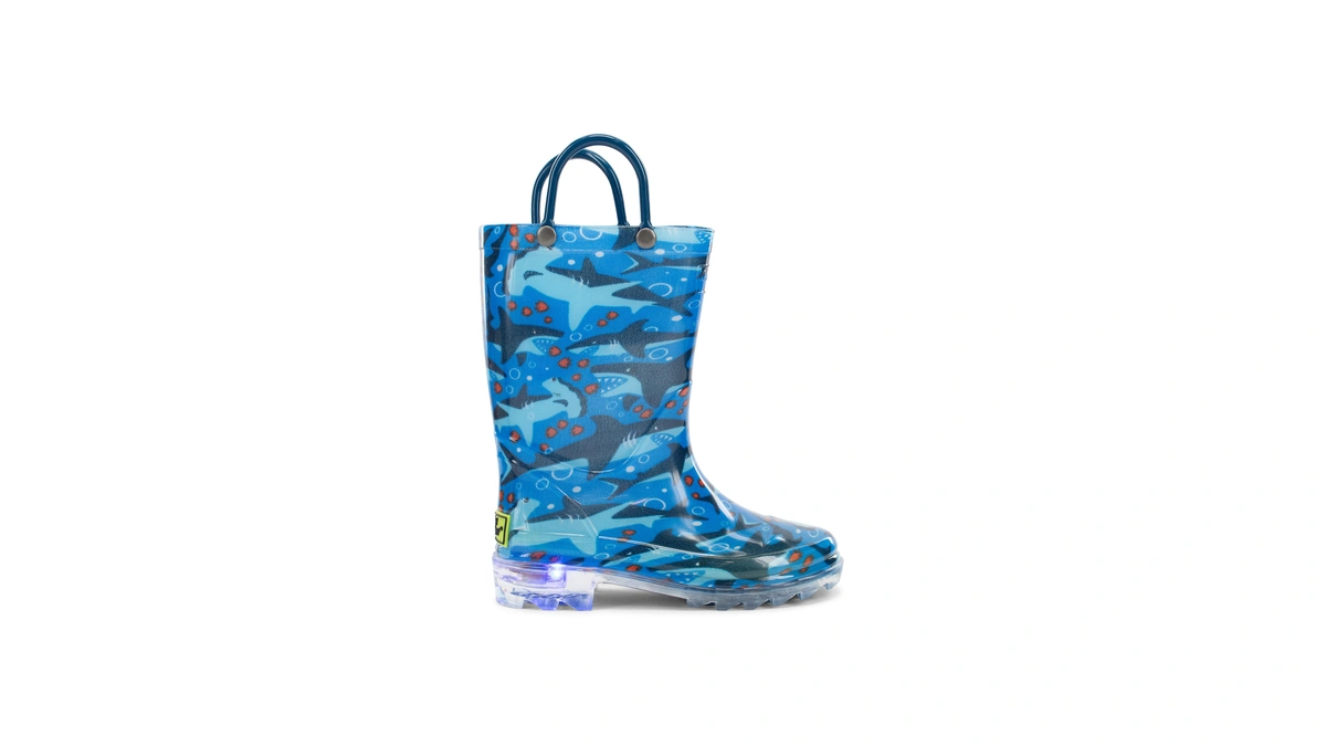 Western Chief Shark Chase Lighted Rain Boot, Blue, 6