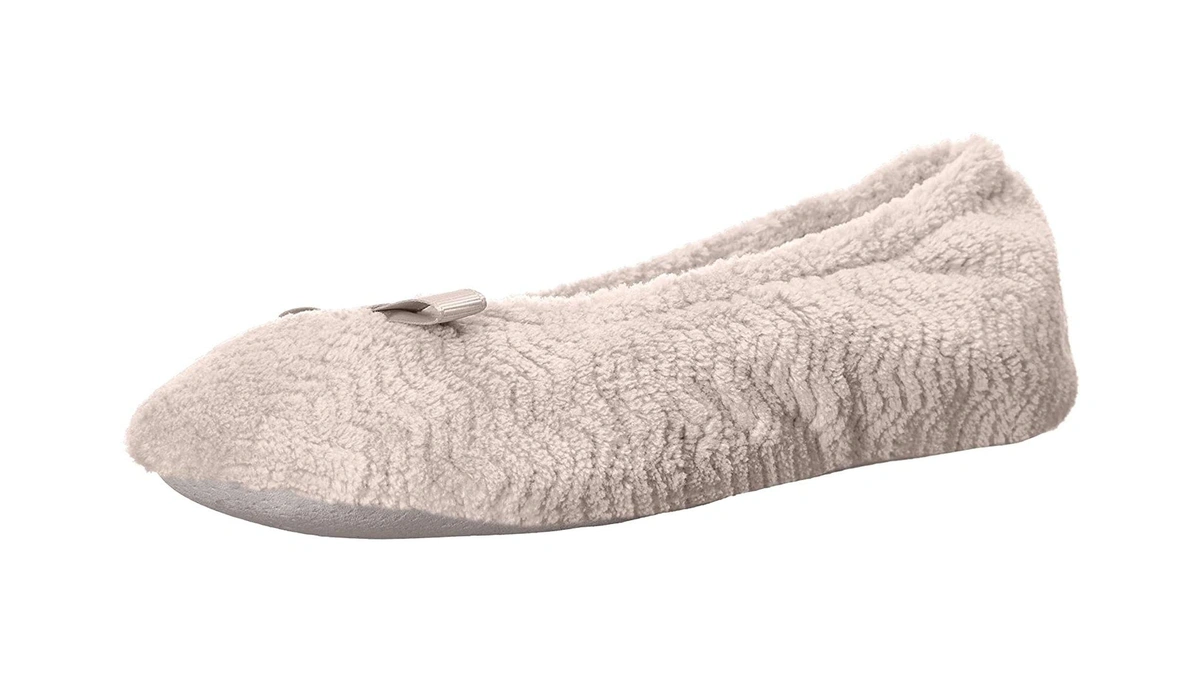 Isotoner Womens Moisture Wicking And Suede Sole For Comfort Ballet