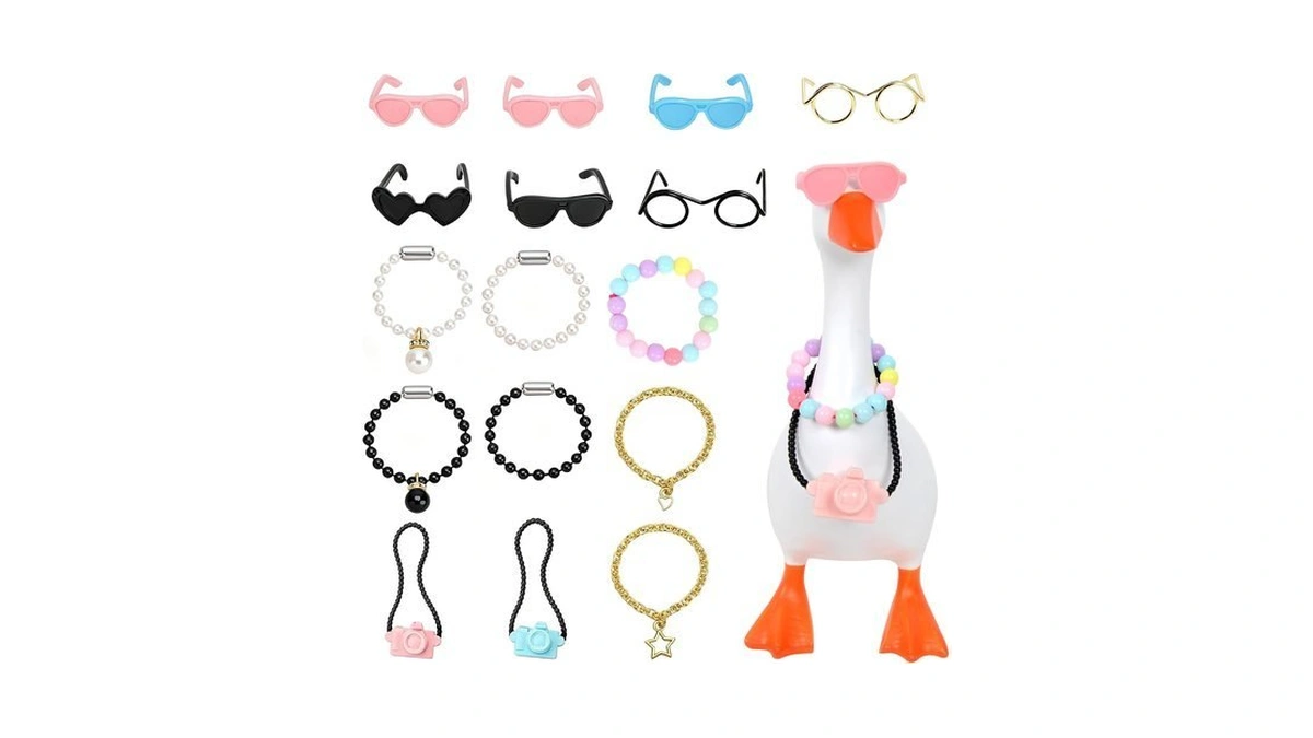 Yuboo 16pcs 7 Inch Desk Goose Outfits Mini Porch Goose