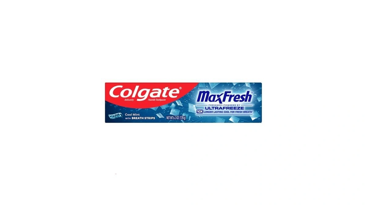 Colgate Maxfresh Fluoride Toothpaste, Cool Mint, 6.3 Oz