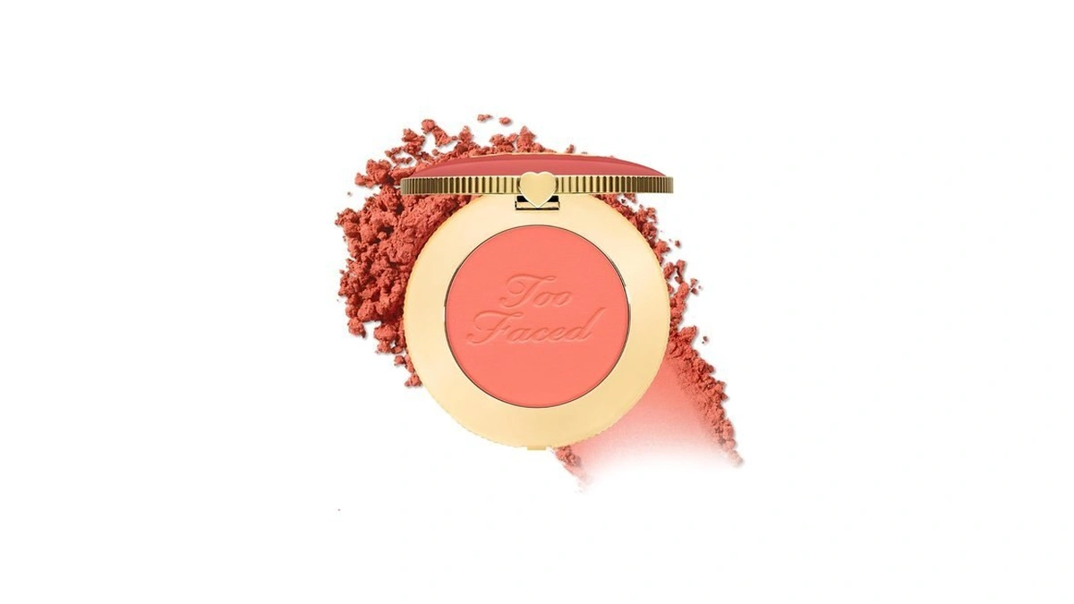 Too Faced Cloud Crush Blurring Blush | Velvety Powder Blush