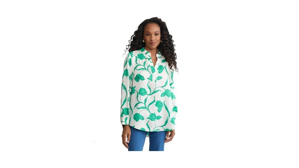 Jones New York Petite Long Sleeve Printed Twill Top