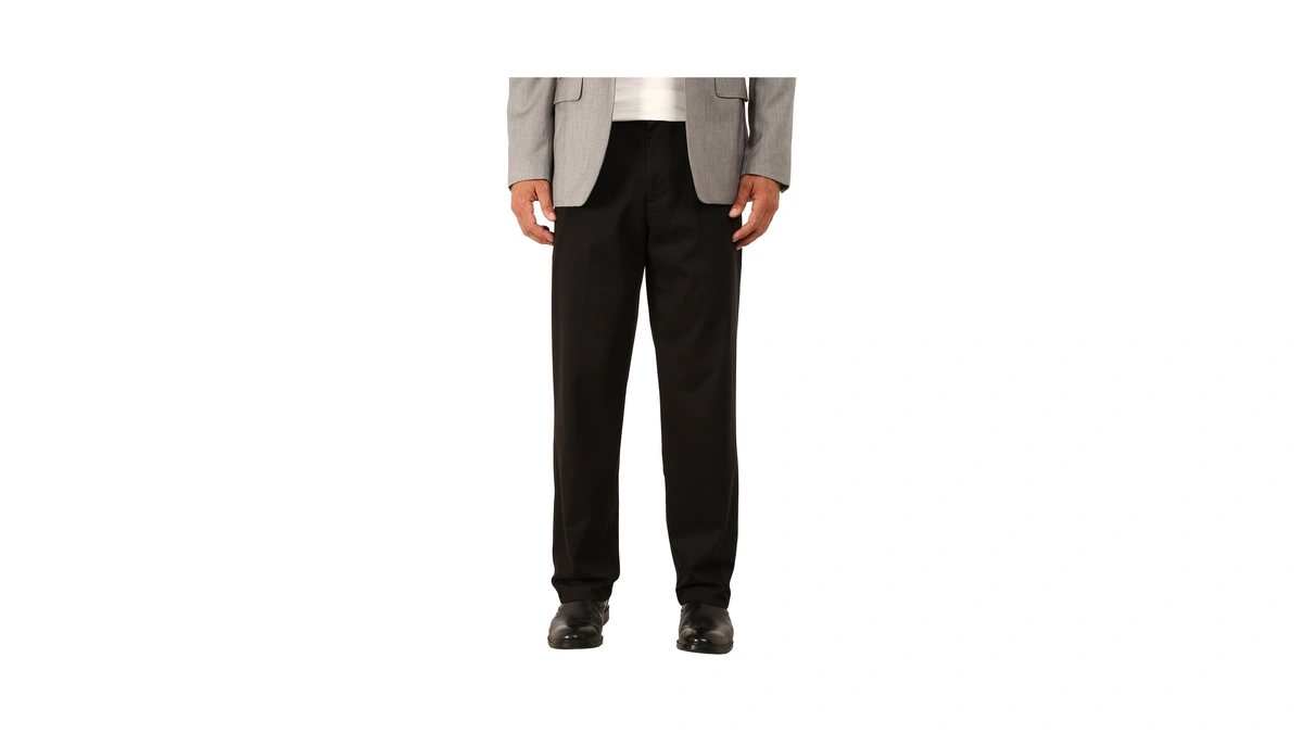 Dockers Men's Relaxed Fit Comfort Khaki Pants, Black Metal, 32w