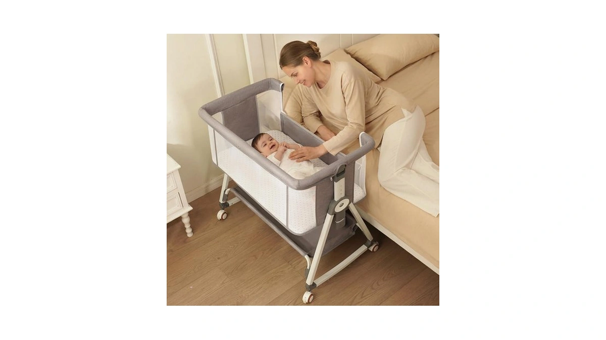Koloio Baby Bassinet For Newborns, Large Storage Basket, Breathable Mesh